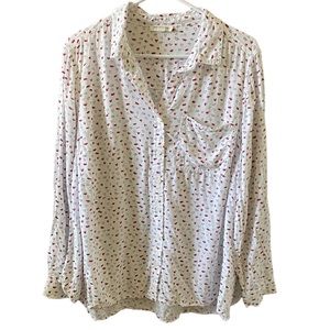 Women’s Plus Hearts and Kisses Button Up Shirt